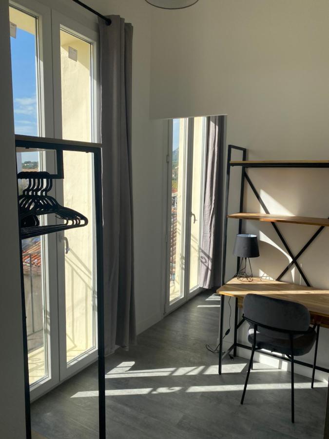 Bel Appartement T1 30M2 Centre Historique Aubagne Eksteriør billede